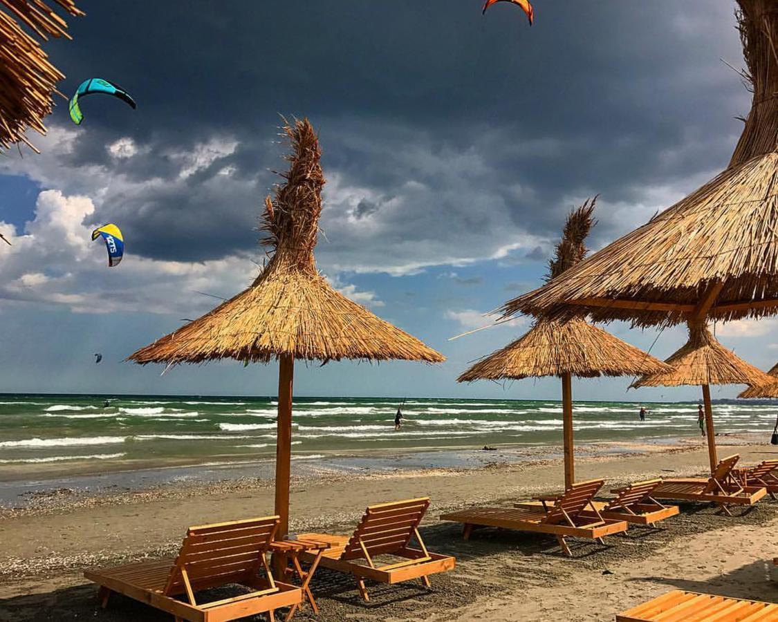 Yvo Lioness & Mamaia Nord Διαμέρισμα Năvodari Εξωτερικό φωτογραφία